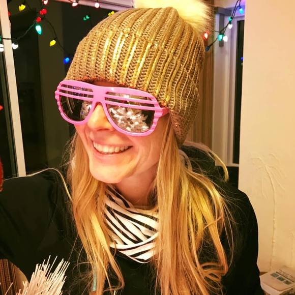 Meet your Posher, Johanna - Picture 1 of 1